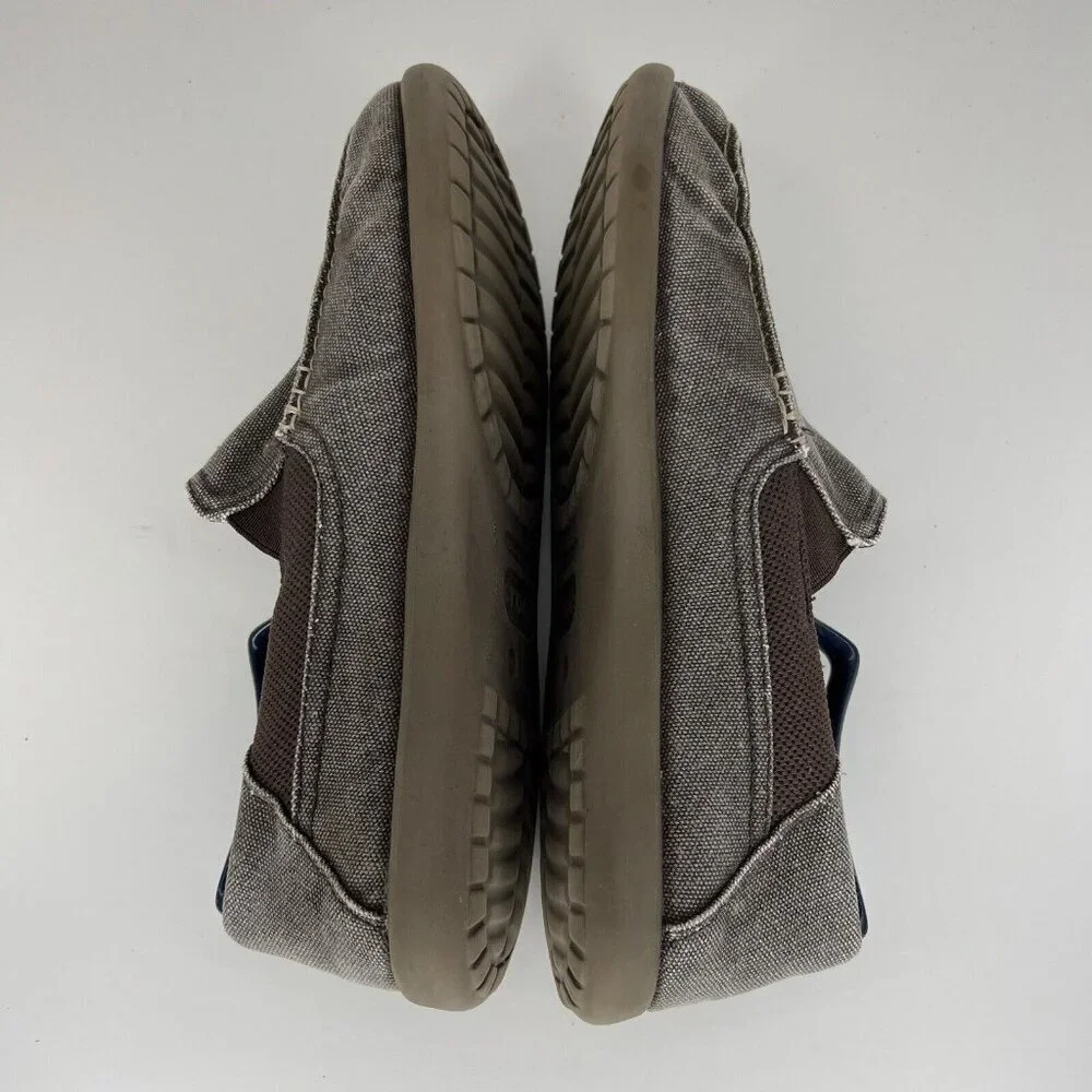 Crocs Santa Cruz Loafers Men's Size 9 Slip-On Canvas Khaki Shoes 202056